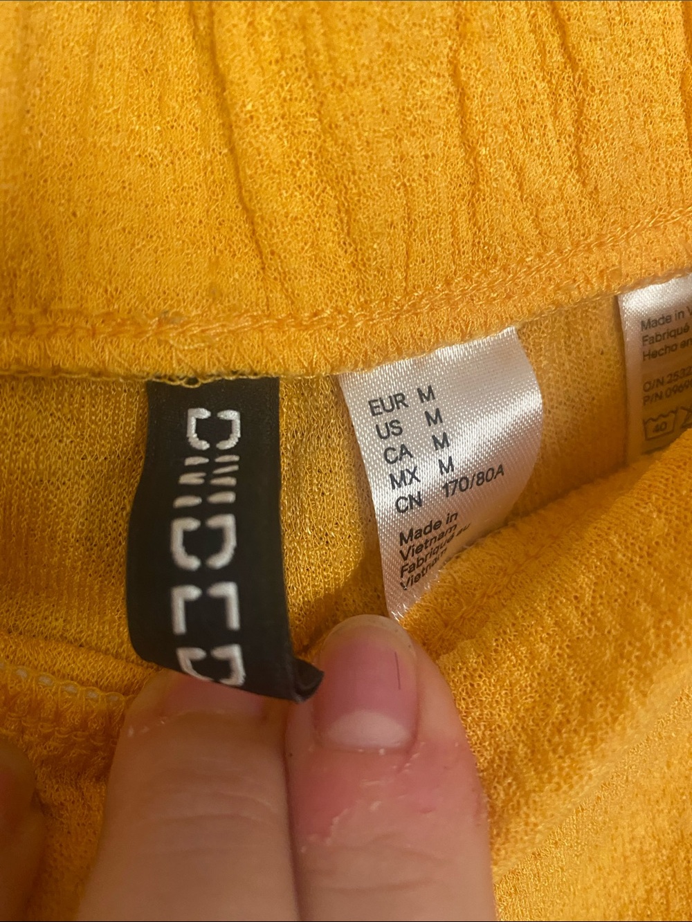 Divided Yellow Ruffle-Hem Shorts - Picture 2 of 4